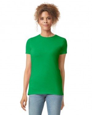 Women's Gildan 64000L T-Shirts Irish Green | DIQW61390