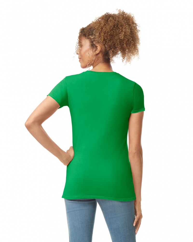 Women's Gildan 64000L T-Shirts Irish Green | DIQW61390